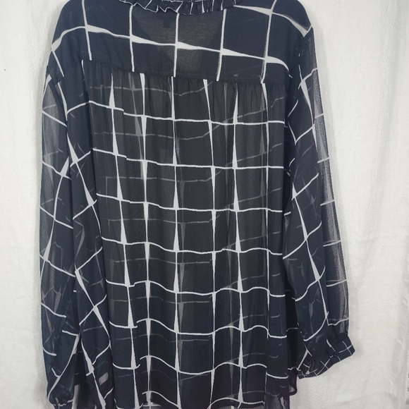 Blouse - Picture 3 of 9